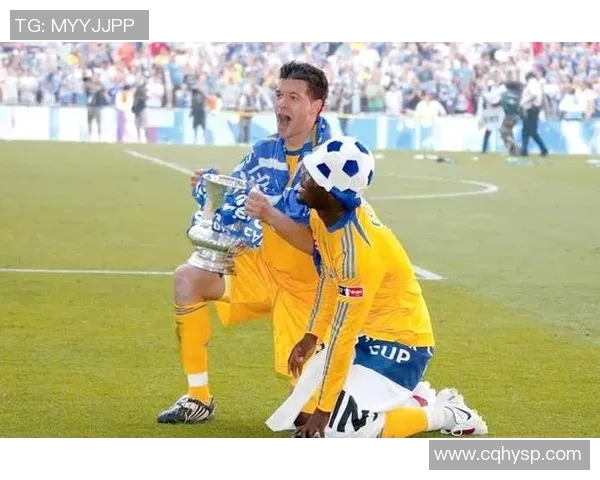 7号足球服的传奇足球明星们与他们的辉煌瞬间回顾